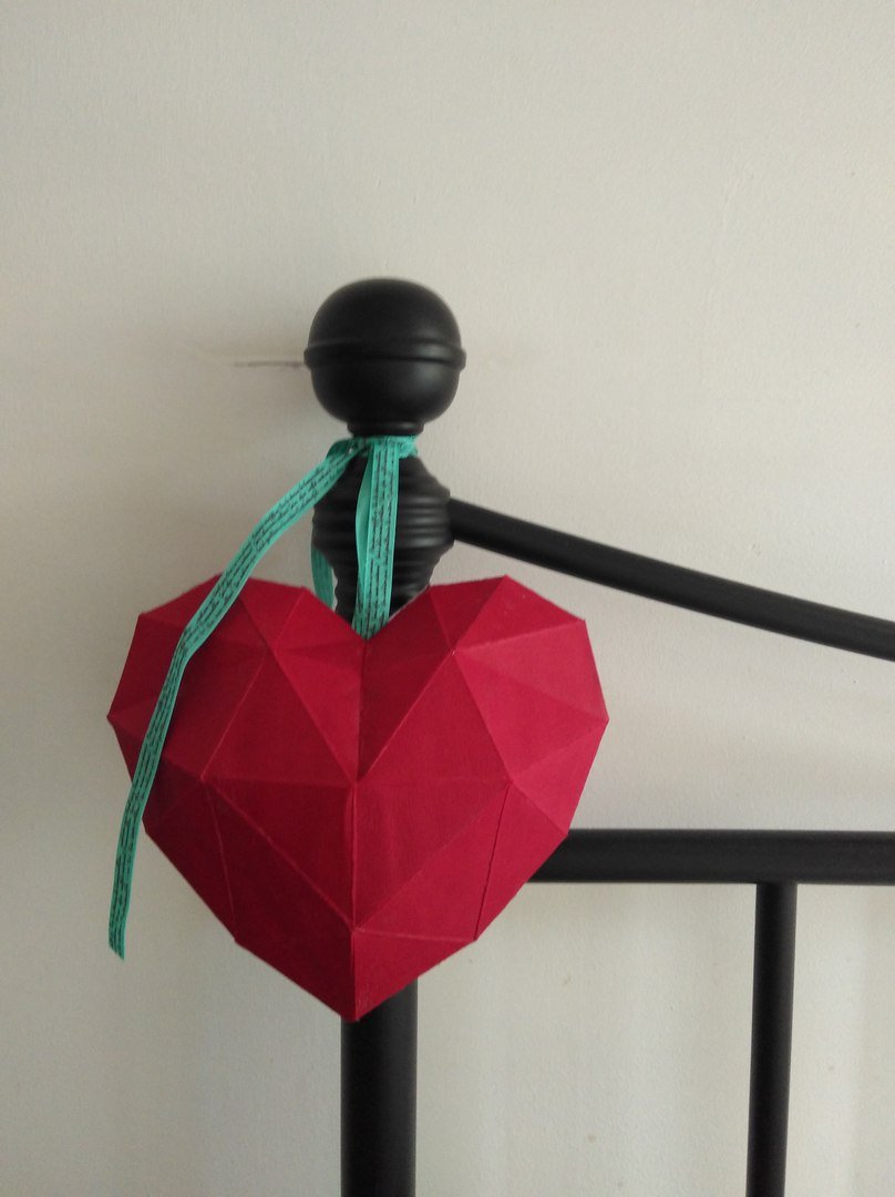 Heart Papercraft Sculpture Бесплатный шаблон в формате PDF